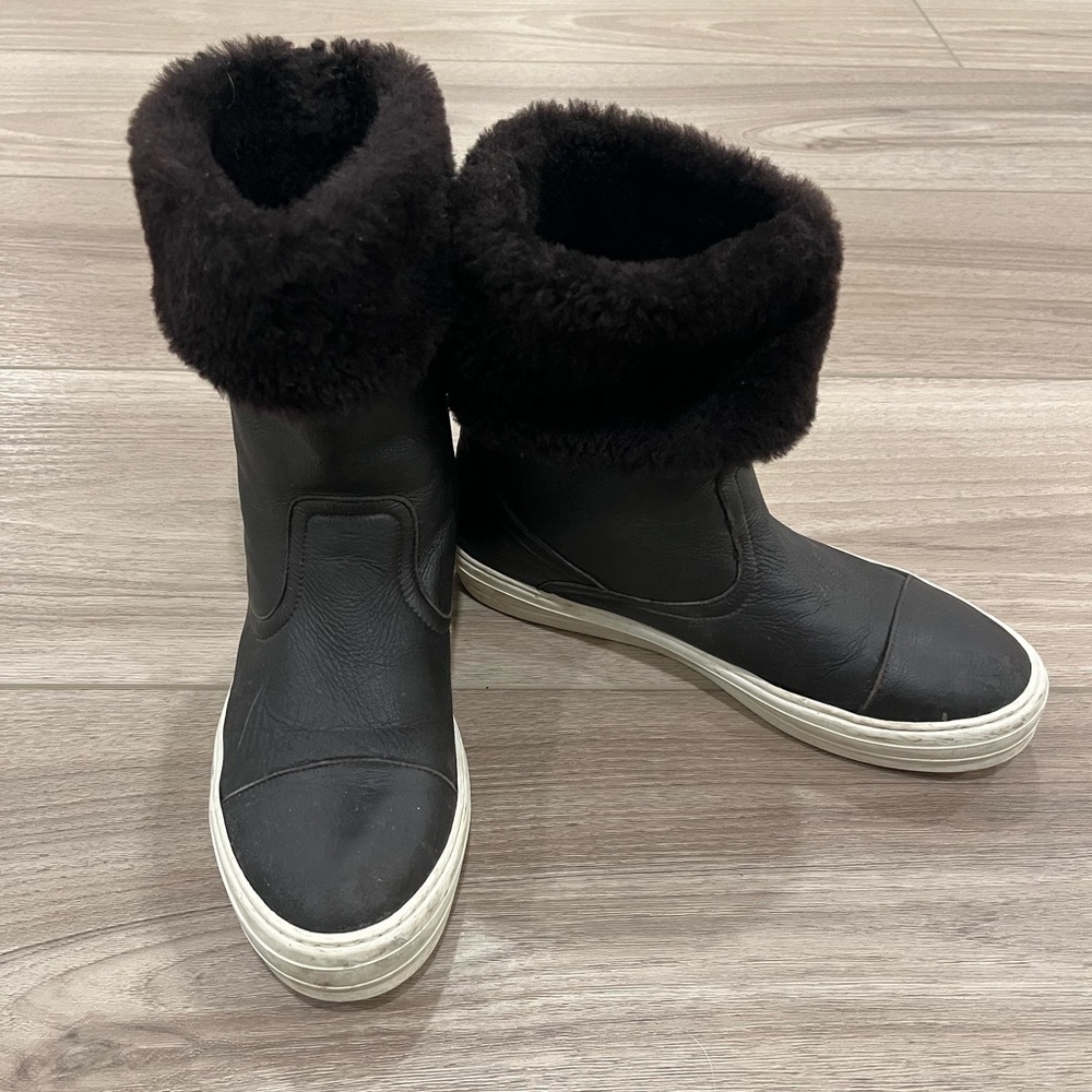 Salvatore Ferragamo Lucio Black Leather Shearling Sneakers Boots 7.5 US Womens